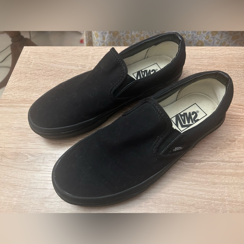 Vans classic slip on